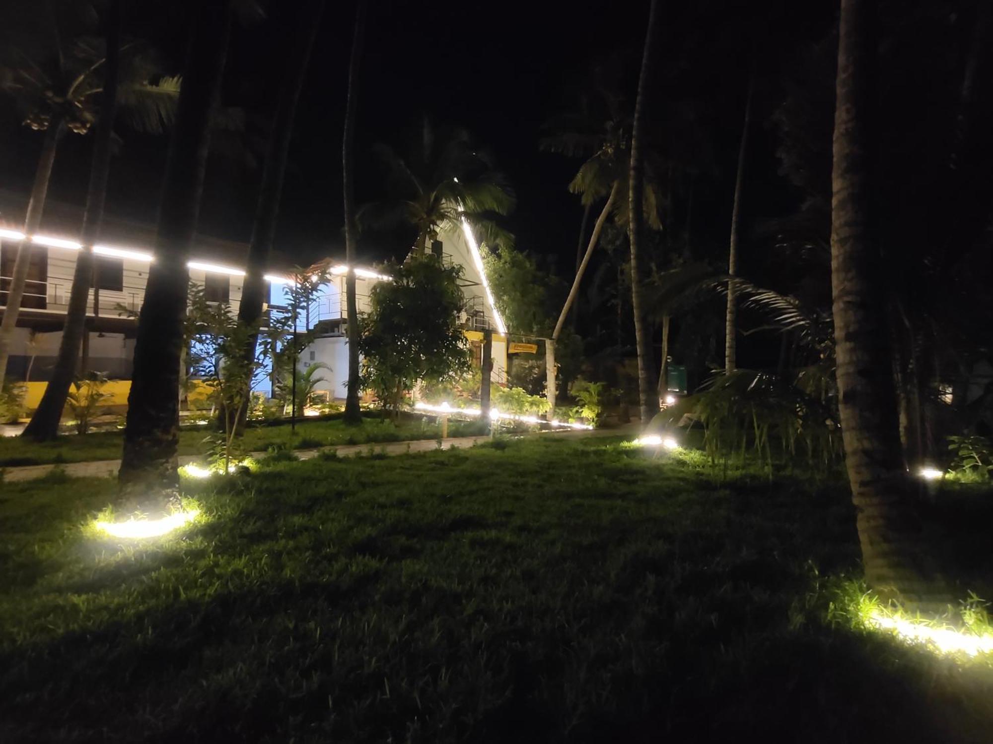 Pv Cottages - Serenity Beach Puduccseri Kültér fotó
